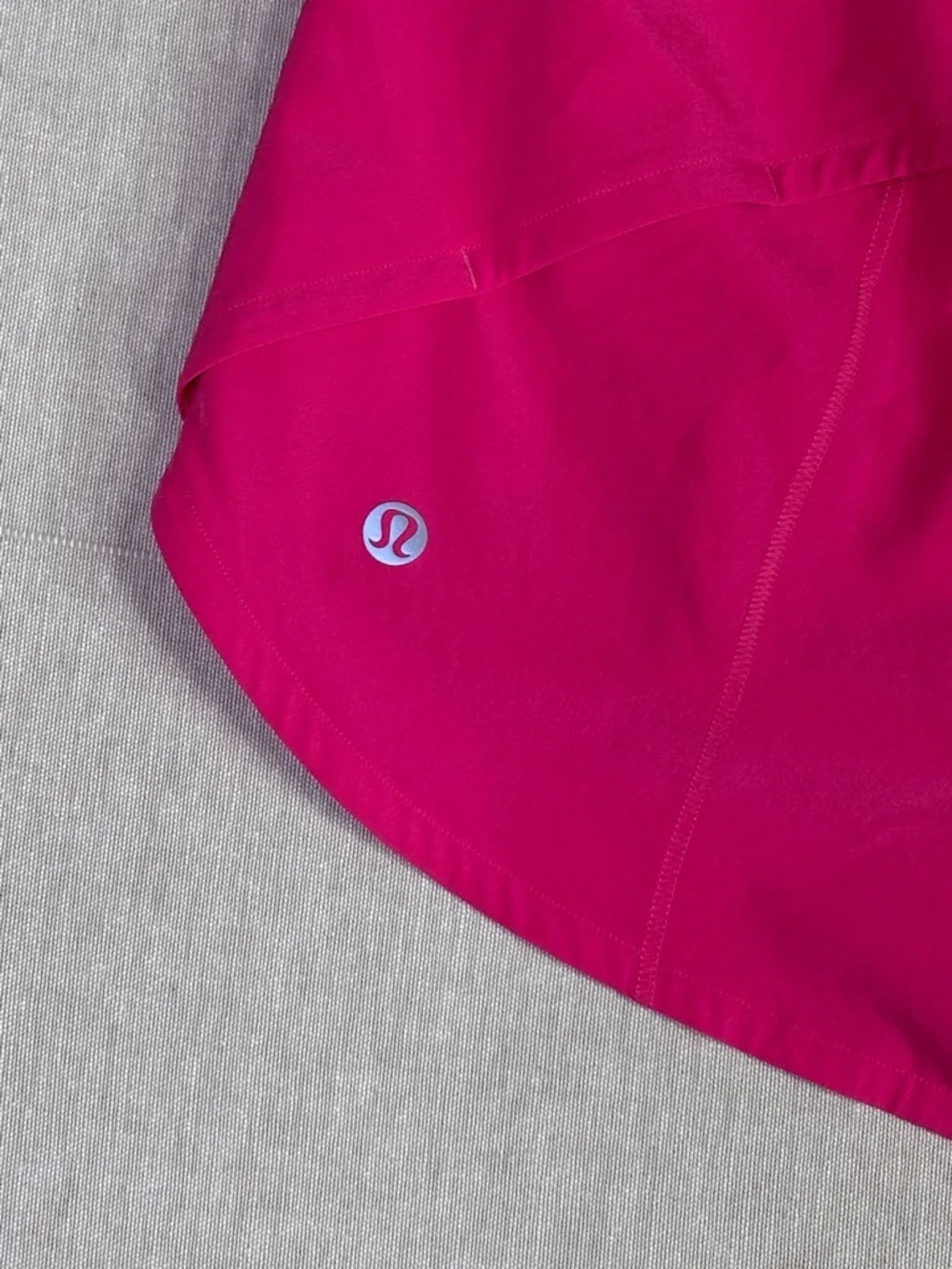 Lululemon Hot Pink Run Shorts Size 6 Lightweight Athletic Activewear